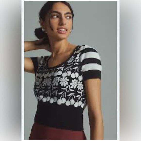 NWT - Anthropologie Maeve Trixie Sweater Tee Top Size S Big Key Hole Back - Picture 1 of 5